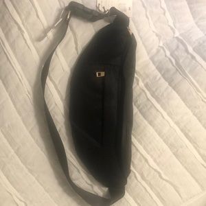 BNWT Sling Fanny Pack Black